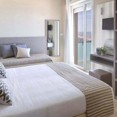 Little Hotel Riccione Eksteriør billede