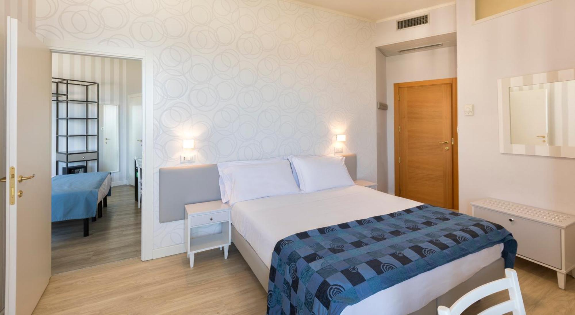 Little Hotel Riccione Eksteriør billede