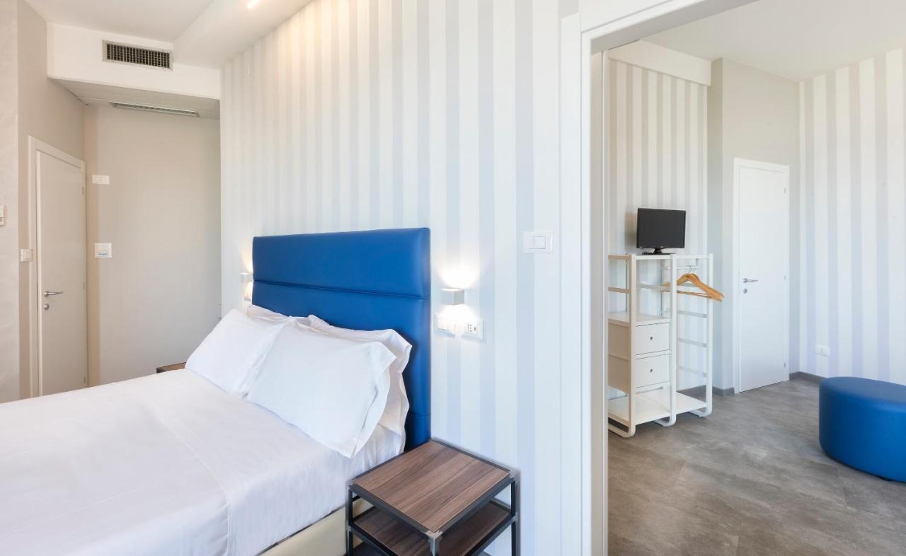 Little Hotel Riccione Eksteriør billede