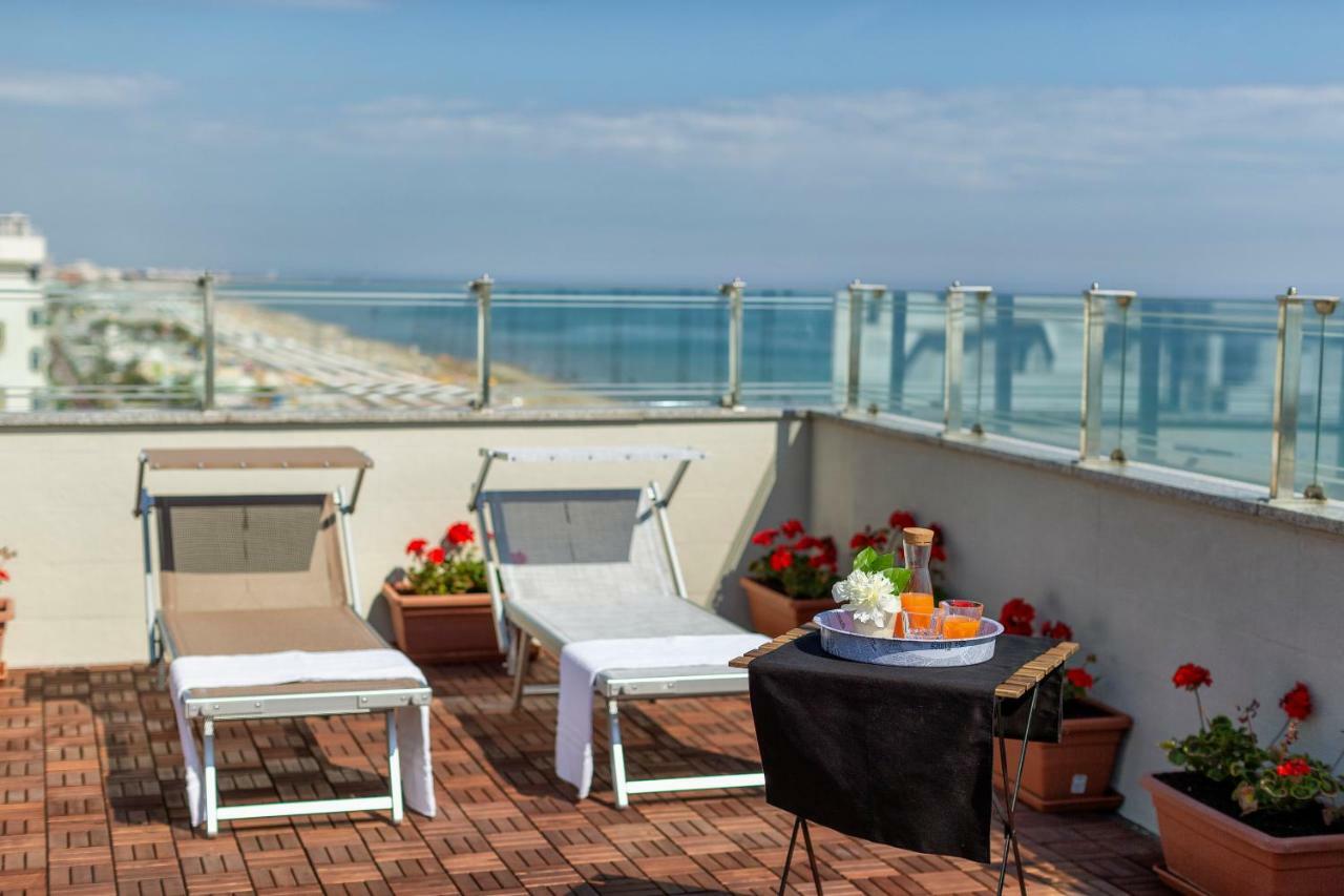 Little Hotel Riccione Eksteriør billede